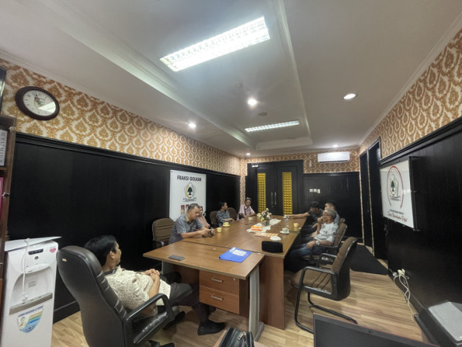 Tak Lagi Bingung, Warga Kampung Baru Dapat Solusi Air Bersih Berkat Fraksi Golkar Kota Pekanbaru