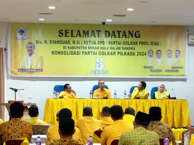 Hadiri Konsolidasi di Rokan Hulu, Ketua DPD Golkar Riau Bangun Soliditas Kader