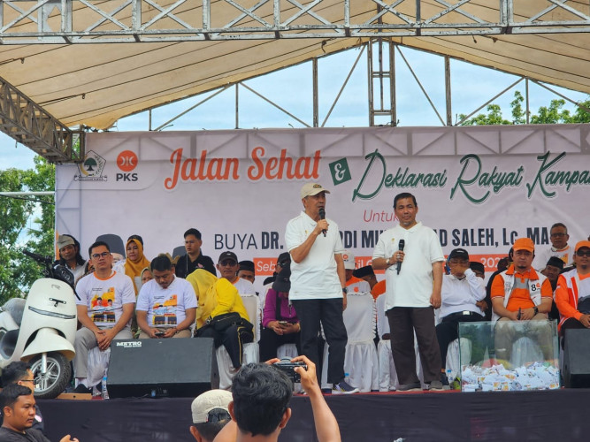 Ribuan Masyarakat Kampar Tumpah Ruah Deklarasi Dukung SUWAI
