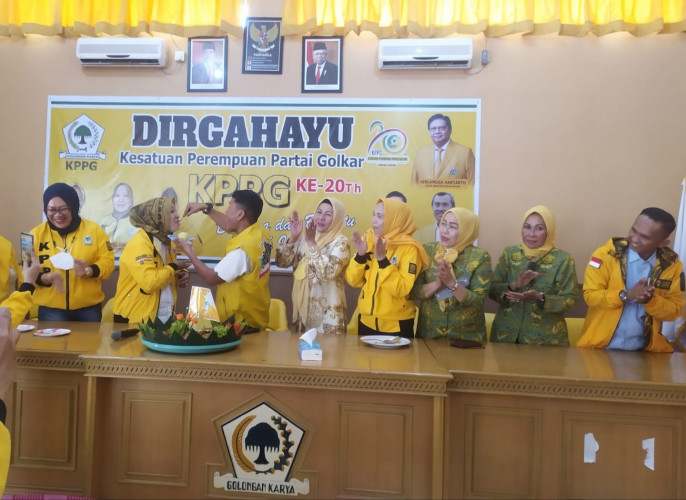 Sempena Dirgahayu KPPG, KPPG Riau Adakan Santunan Yatim Piatu dan Potong Tumpeng