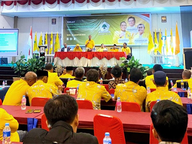 Diklat Kader Muda Golkar Siak, Ketua DPD Golkar Riau Berikan Apresiasi Positif