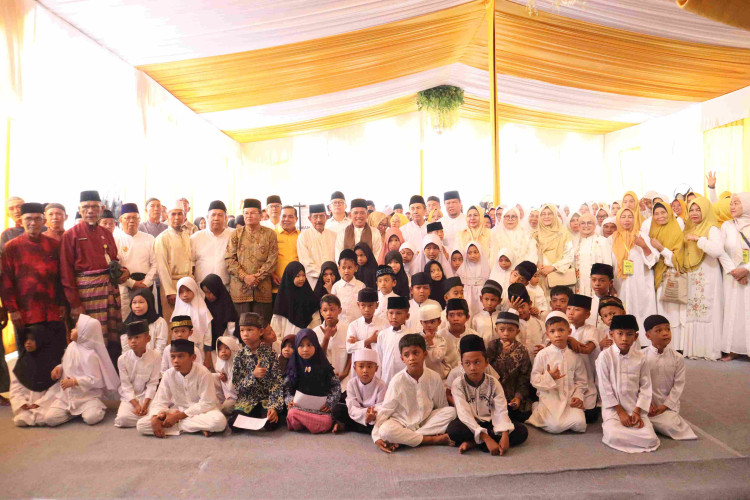 Rangkaian HUT ke-61 Golkar Riau: Istighosah, Doa Bersama, dan Santuni Ratusan Anak Yatim
