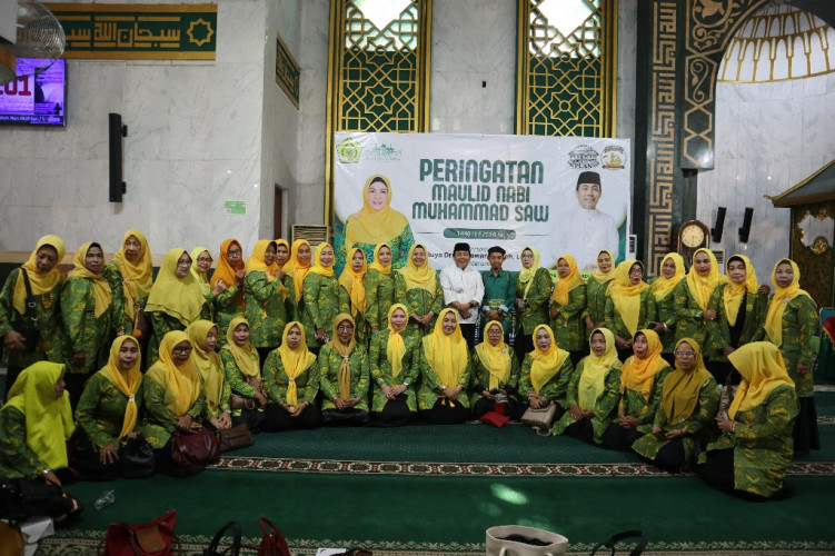 Peringati Maulid Nabi 1448 H, Empat Organisasi Perempuan Islam di Pekanbaru Ajak Jamaah Teladani Akhlak Rasulullah 