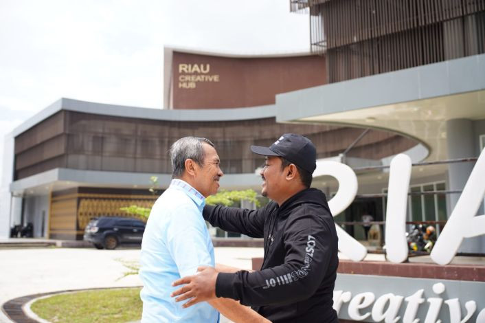 Langkah Nyata Dukung Ekonomi Kreatif, CEO Keroncongantar Dukung Syamsuar Wujudkan Riau Maju