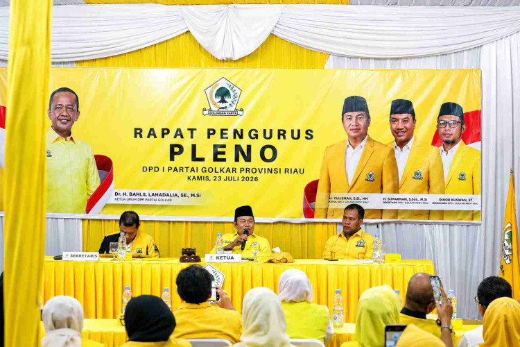 Yulisman Umumkan Struktur Baru Golkar Riau, Target Menang di 2029