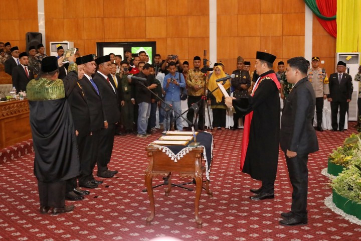 Dilantik Kembali Sebagai Ketua DPRD Siak, Indra Gunawan Sampaikan Harapan Ini